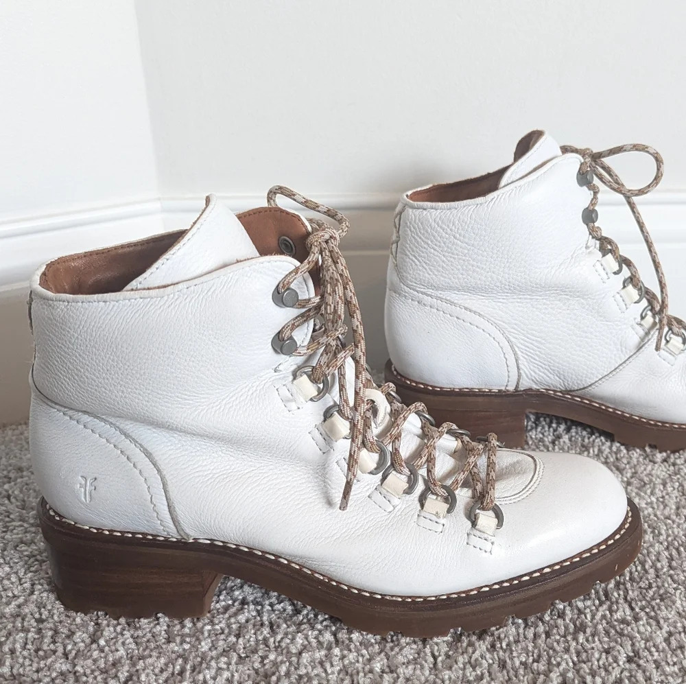 Frye Alta Hiker White Boots sz 9.5
